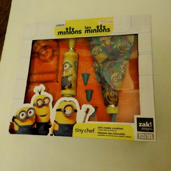 NIB Minions Tiny Chef Baking Set - Picture 1 of 2